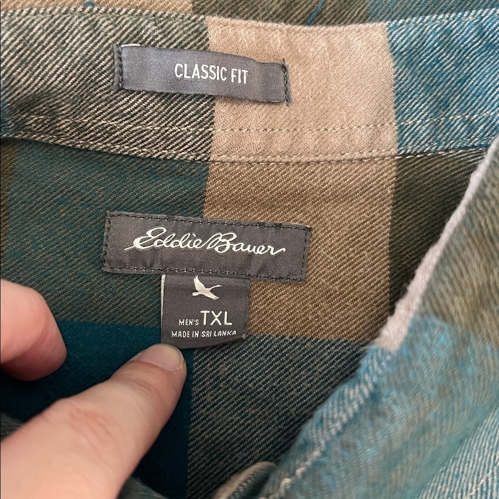 Eddie Bauer Classic Fit Plaid Button Down Shirt Blue/Tan Size XL Tall - Picture 4 of 7